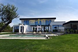 Prekrasna moderna vila s panoramskim pogledom na more, Poreč, Ev