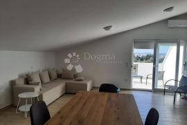 Jednosoban stan u Sukošanu s pogledom na more!, Sukošan, Appartment