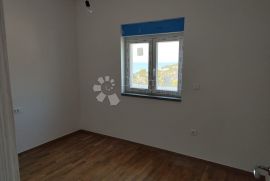 PRIMOŠTEN- APARTMANSKA KUĆA S ODLIČNIM POGLEDOM, Primošten, Casa