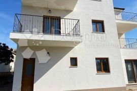 ŠIBENIK - VILLA BLIZU MORA I CENTRA GRADA, Šibenik, Famiglia