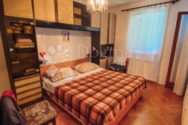 Kuća sa 3 apartmana i fenomenalnim pogledom, Opatija - Okolica, بيت