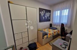 Dugave, moderno uređen 3-soban stan, 62m2 sa 2 parkirna mjesta, Novi Zagreb - Istok, Apartamento