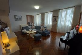 Prostrani stan, 150 m², Pazin, Apartamento