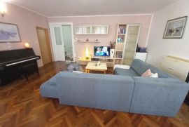 Prostrani stan, 150 m², Pazin, Apartamento