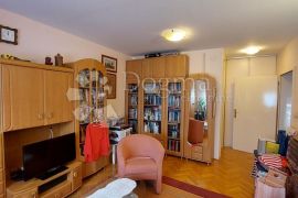 Stan sa velikim potencijalom, Varaždin, Apartamento