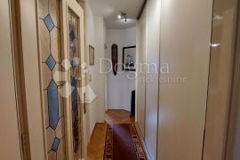 Stan sa velikim potencijalom, Varaždin, Apartamento