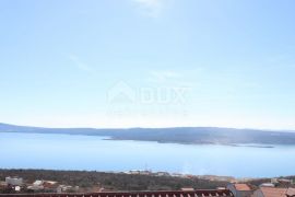 CRIKVENICA- kuća u nizu sa panoramskim pogledom, Crikvenica, Дом