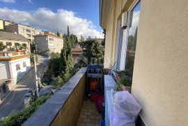 RIJEKA, BULEVARD- predivan gospodski stan s panoramskim pogledom na more, VLASTITA GARAŽA, Rijeka, Διαμέρισμα