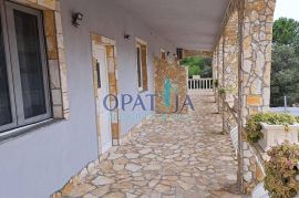 Vir/Dalmacija, Apartman E2 92.85m² 200m do mora, Vir, Flat