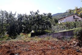 OPATIJA, LOVRAN - Građevinski teren s građevinskom dozvolom za vilu s bazenom, Lovran, Land