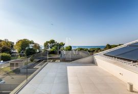 Fažana exkluzivna nekretnina,lift, pogled na more,150m plaža za kupanje, Fažana, Famiglia