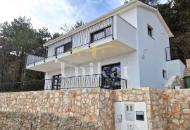Novoizgrađena kuća sa spektakularnim pogledom na more, Labin, Kuća