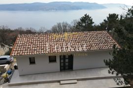 Novoizgrađena kuća sa spektakularnim pogledom na more, Labin, بيت