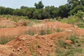 ISTRA, LOBORIKA - Građevinsko zemljište!, Marčana, Terra