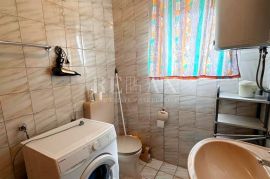 NOVI VINODOLSKI, KLENOVICA - Apartman 300 m od mora, Novi Vinodolski, Wohnung