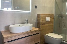 LUKSUZNI APARTMAN - 2S+DB, Privlaka, Διαμέρισμα