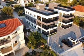 Kožino, luksuzni stan 30 m od mora, 1.kat, Zadar - Okolica, Apartamento