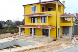 Premantura, unikatna villa sa 5 zvjezdica okružena morem, Medulin, House