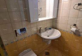 Stan Peroj, novija gradnja u ponudi apartman sa lijepim pogledom, odmah useljiv., Vodnjan, Appartment