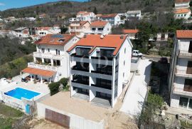 Dramalj dvoetažni stan u novogradnji, Crikvenica, Appartment