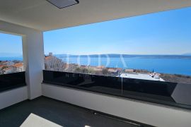 Dramalj dvoetažni stan u novogradnji, Crikvenica, Flat