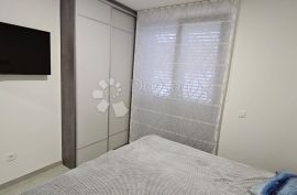 ROGOZNICA- LUKSUZNI STAN S ČAROBNIM POGLEDOM NA MORE, Rogoznica, Apartamento