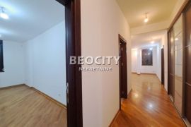 Vračar, Hram Svetog Save, , 3.0, 105m2, Vračar, Apartamento