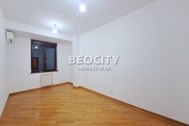 Vračar, Hram Svetog Save, , 3.0, 105m2, Vračar, Apartamento