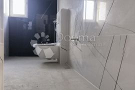 PAG, ŠIMUNI - MODERAN TROSOBAN STAN S VRTOM (S1), Pag, Apartamento