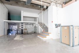 Split, Lokve, atraktivan izložbeni prostor na prometnici, Split, Commercial property