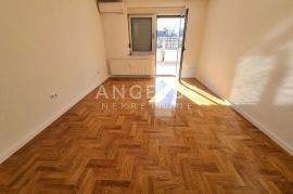 Zagreb, Špansko - 5-sobni stan u prizemlju (109m2) s velikom terasom, Stenjevec, Daire