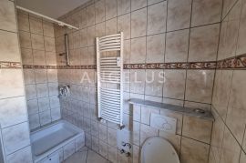 Zagreb, Špansko - 5-sobni stan u prizemlju (109m2) s velikom terasom, Stenjevec, Flat