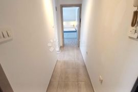 Folnegovićevo, 1.5sobni stan (33m2), Peščenica - Žitnjak, Appartement