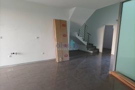 Dvoetažni apartman u Zambratiji !, Umag, Appartamento