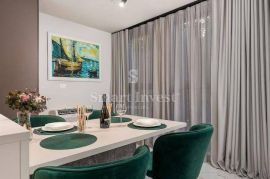 OPATIJA, luksuzan stan od 62,52 m2 s garažom u centru, Opatija, Flat