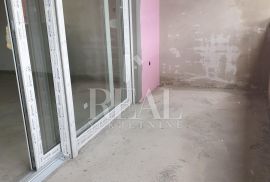 RAB-NOVOGRADNJA, 1S+DB U PRIZEMLJU OD 47 m2, PARKING, Rab, Appartment