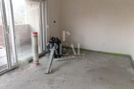 RAB-NOVOGRADNJA, 1S+DB U PRIZEMLJU OD 47 m2, PARKING, Rab, Kвартира