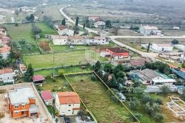 Vodnjan okolica, građevinsko zemljište pravilnog oblika, Vodnjan, Terreno