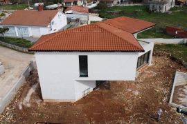 Vila Luksuzna, moderna vila sa bazenom u izgradnji, okolica Poreča!, Sveti Lovreč, Σπίτι