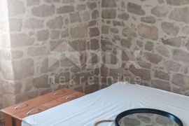 OTOK IŽ, VELI IŽ- Renovirana kuća 70m od mora!, Zadar - Okolica, Casa