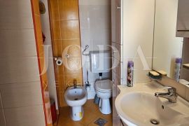 Dvojna kuća sa dva odvojena apartmana, Crikvenica, Casa