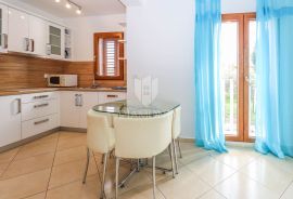 Novigrad, predivan stan nadomak centru i moru!, Novigrad, Appartment