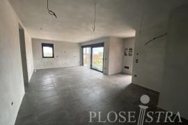 STAN; PENTHOUSE; POREČ; PRODAJA!, Poreč, Apartamento