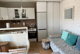 Donje Svetice, 1.5soban stan (33m2), Peščenica - Žitnjak, Apartamento