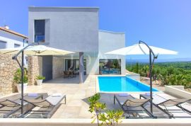 Luksuzna villa s pogledom na more - okolica grada Krka, Krk, Casa