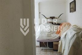 Izuzetna lokacija za poslovni prostor i dnevnu rentu ID#7894, Zvezdara, Appartment