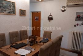 Labudovo brdo, Gočka, 94m2, uknjižen stan, Rakovica, Appartement