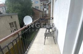 Zagreb, Centar - Novouređen stan sa balkonom, Donji Grad, Flat