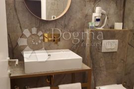 EKSKLUZIVNA PRODAJA! LUXURY ROOMS, SPLIT, Split, Ticari emlak