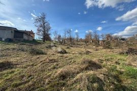 Istra-Građevinski teren, Pićan, Terrain